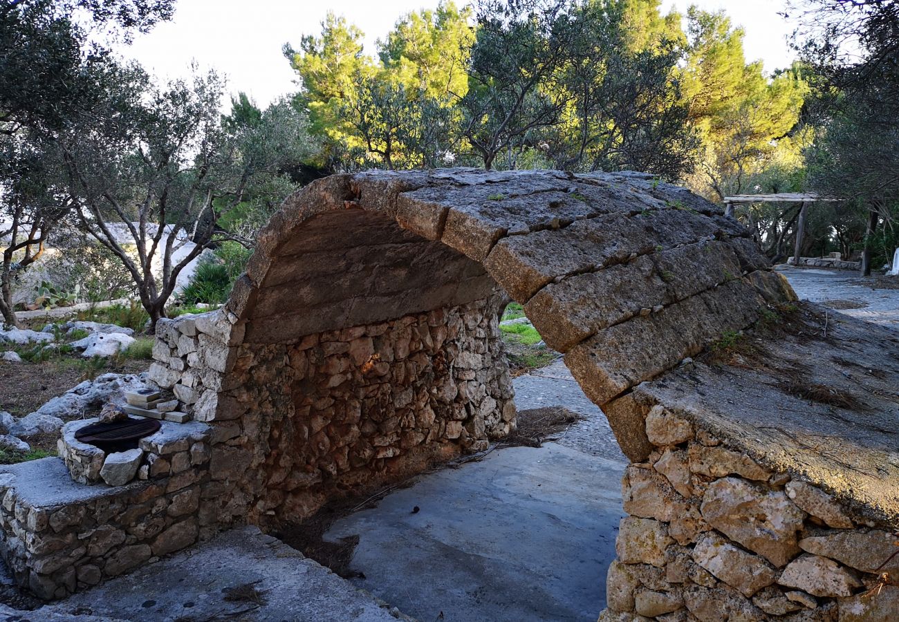 Trullo in Castro - Romantisches Trullo über dem Fjord mit Meerzugang (Haus G)