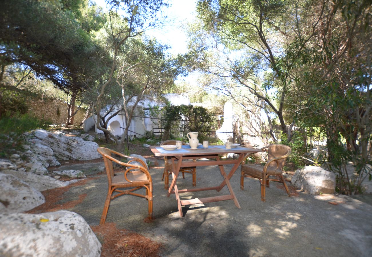 Trullo in Castro - Kleines Trullo mit Meerzugang (Haus E)