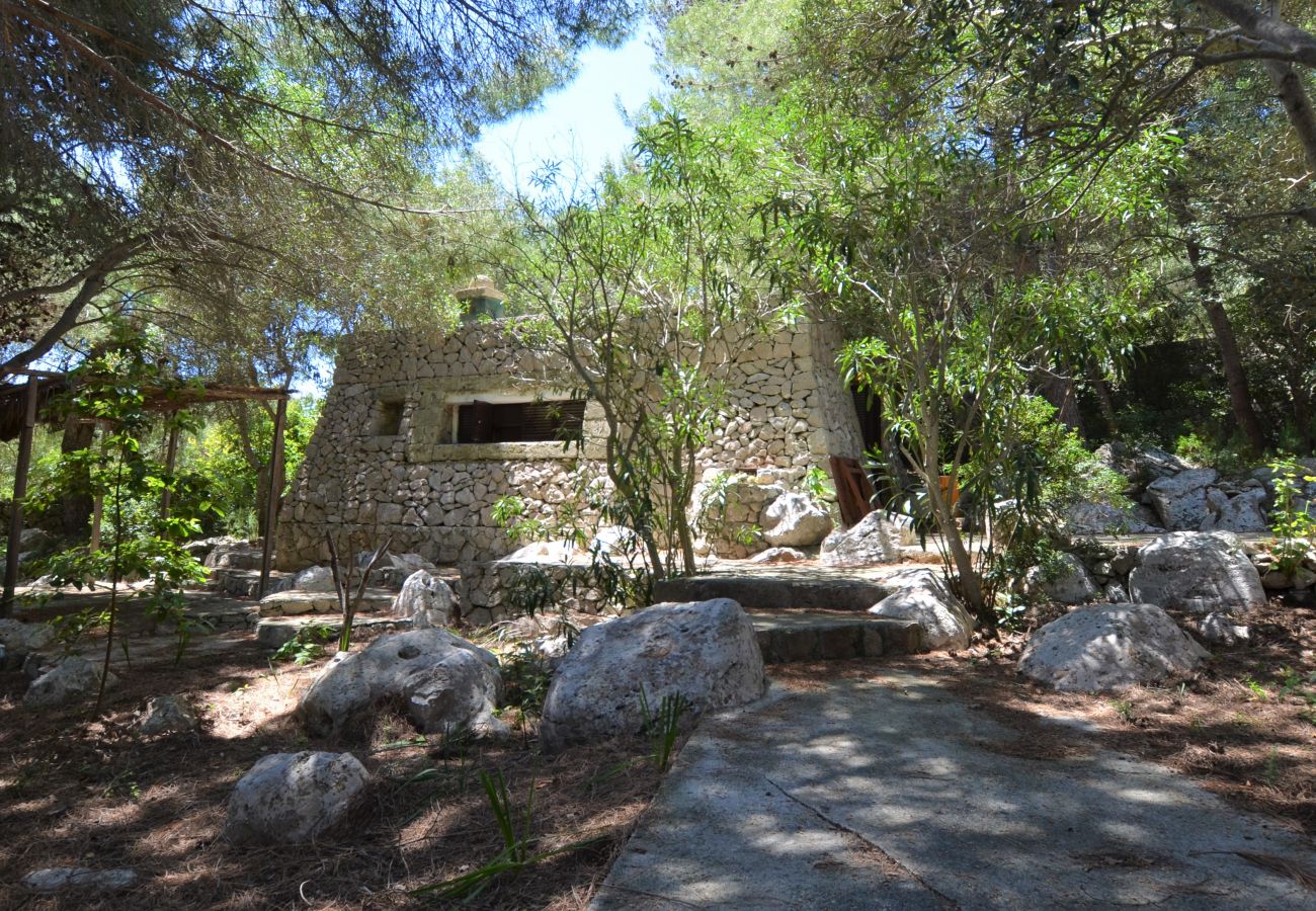 Trullo in Castro - Kleines Trullo mit Meerzugang (Haus E)