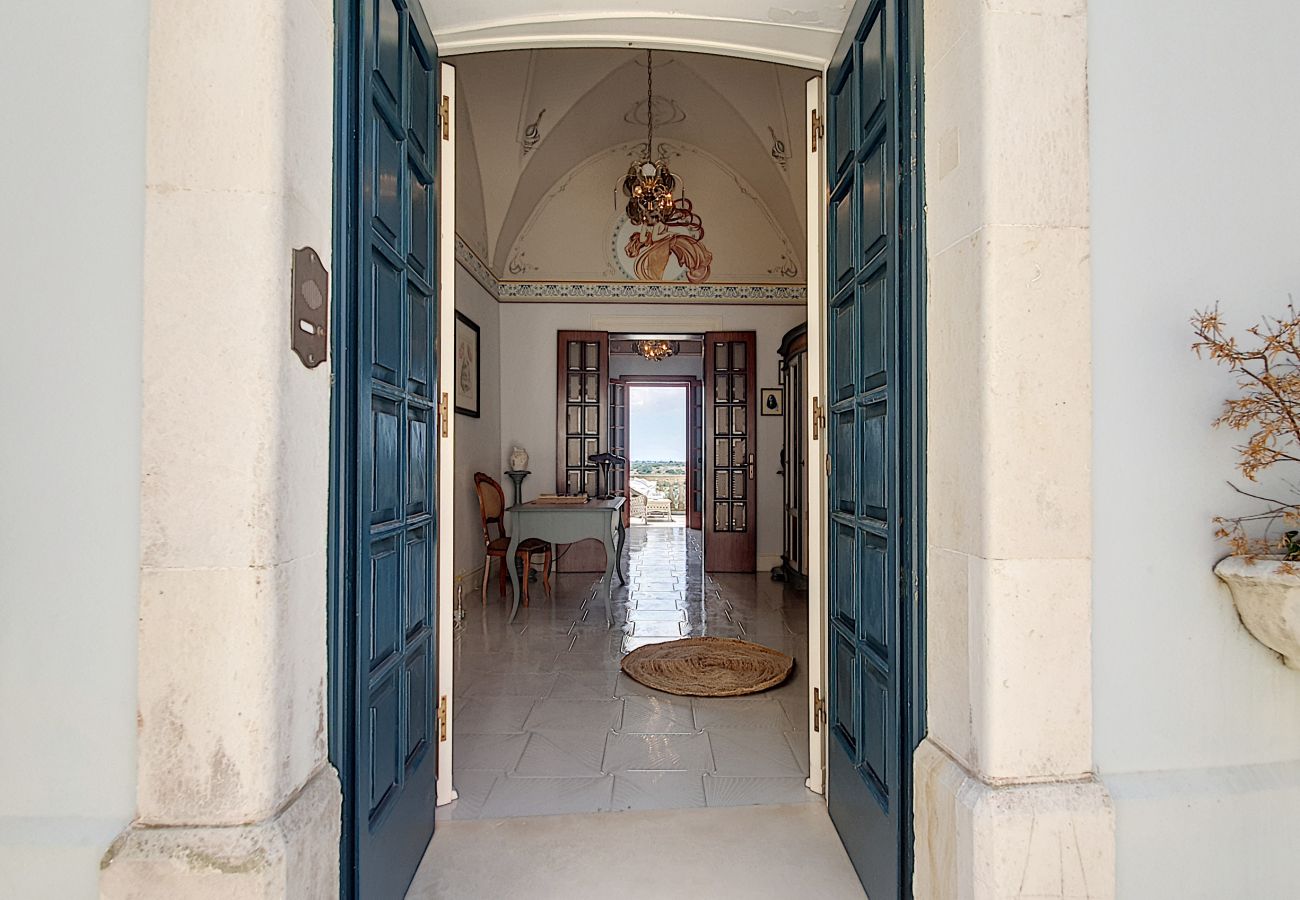 Ferienhaus in Castro - Außenwhirlpool u. Meerblick in der antiken Festung