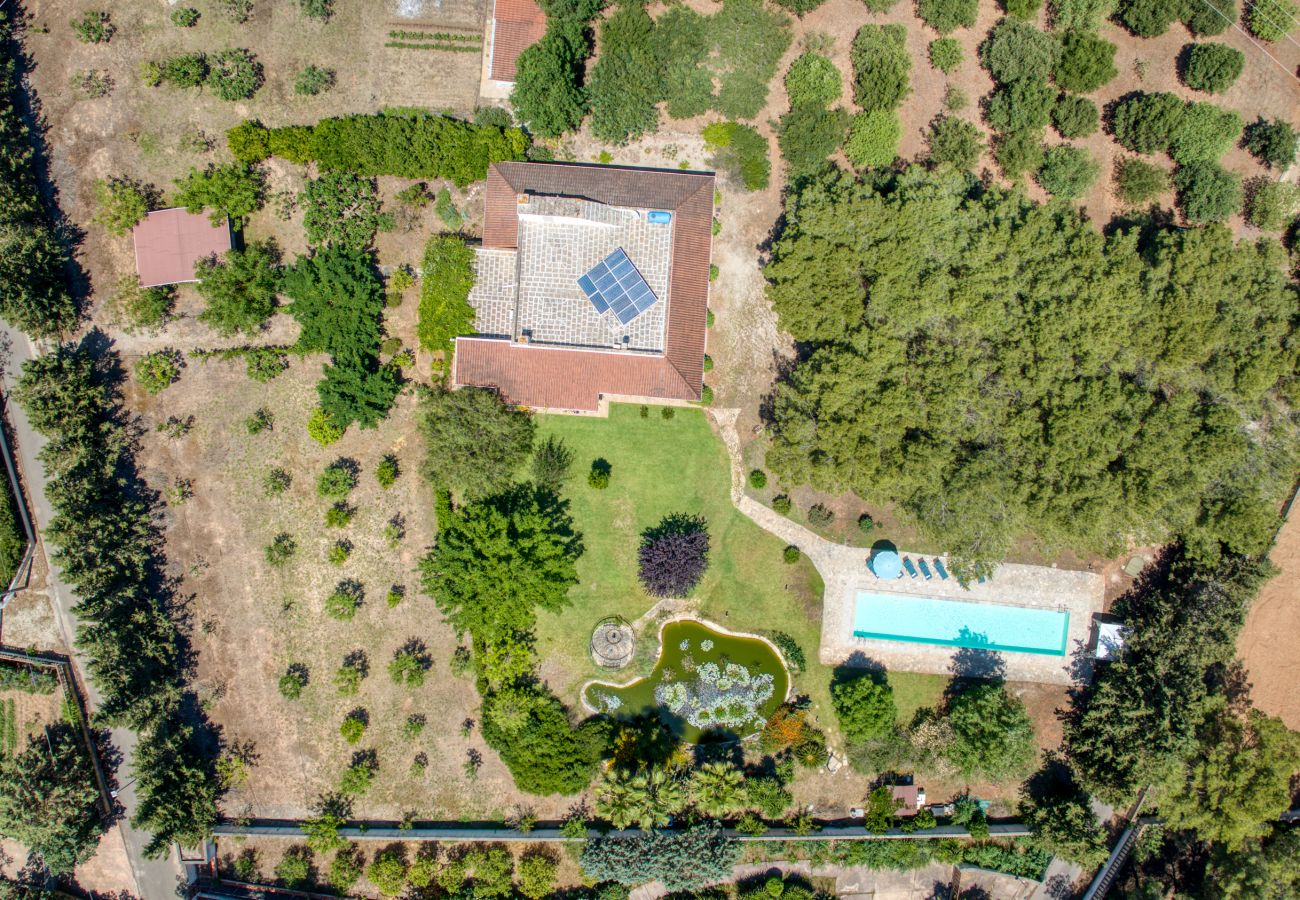 Villa in Galatina - Landhaus-Anwesen mit großem Pool & Park