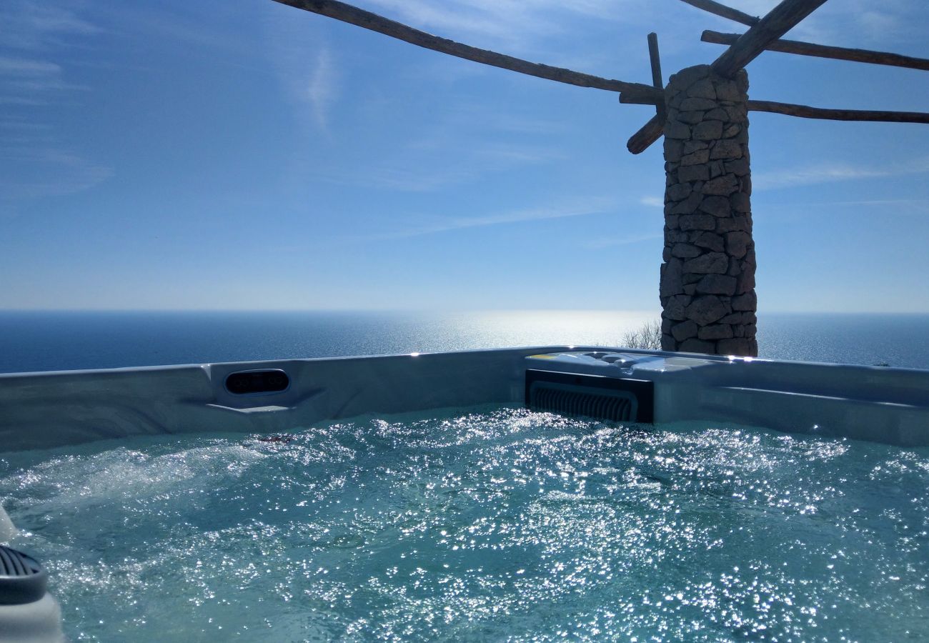 House in Gagliano del Capo - Villa with heated jacuzzi and 180° sea view