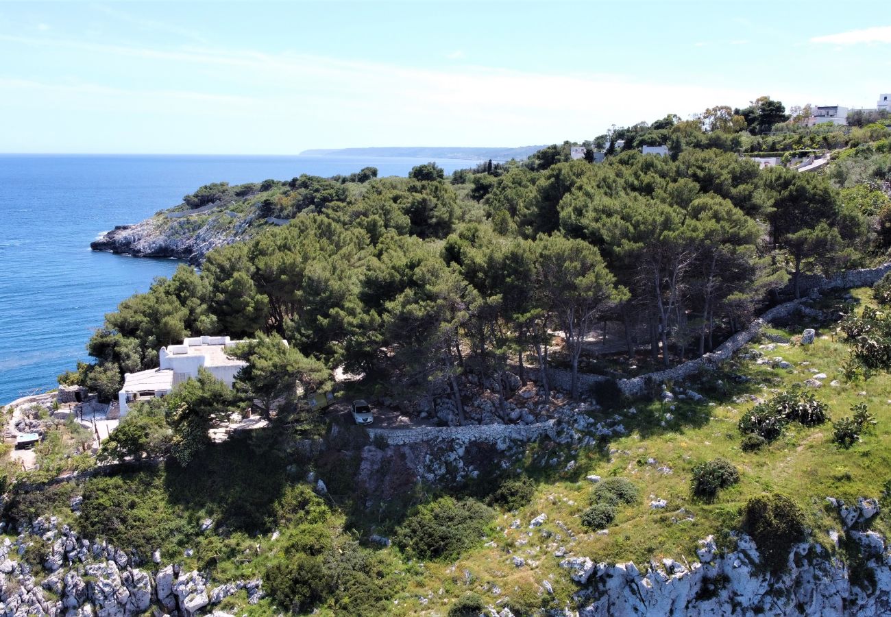 Villa à Castro - Superbe villa avec jacuzzi et accès privé à la mer