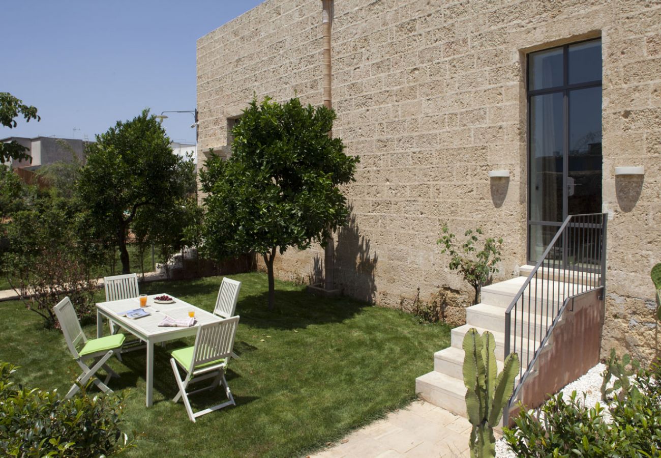 Maison à Patù - Petit bijou avec piscine dans le Salento (D)