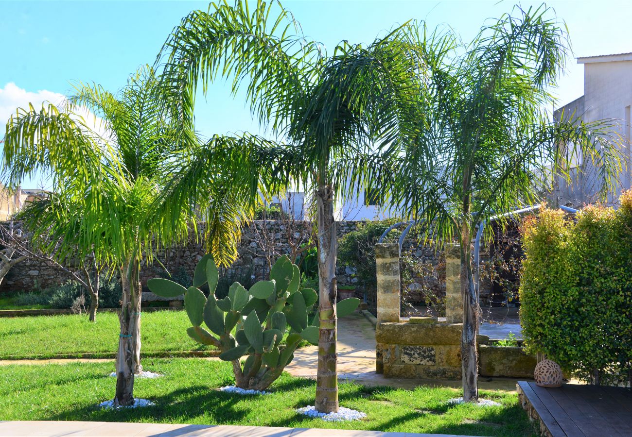 Maison à Patù - Petit bijou avec piscine dans le Salento (D)