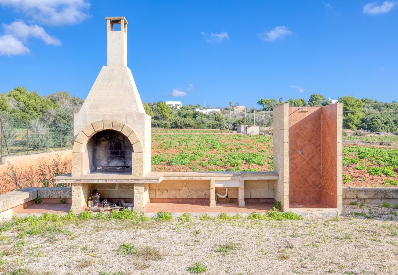 Villa à Salve - Villa avec piscine privée à 2 km des plages