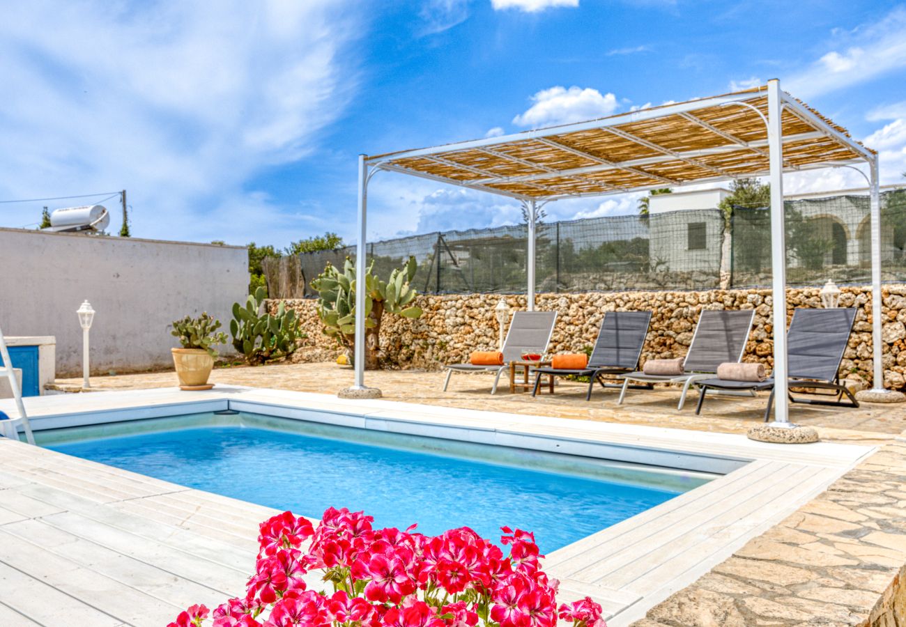 Maison à Pescoluse - Jolie maison avec piscine à 1km de la plage de sable de Pescoluse