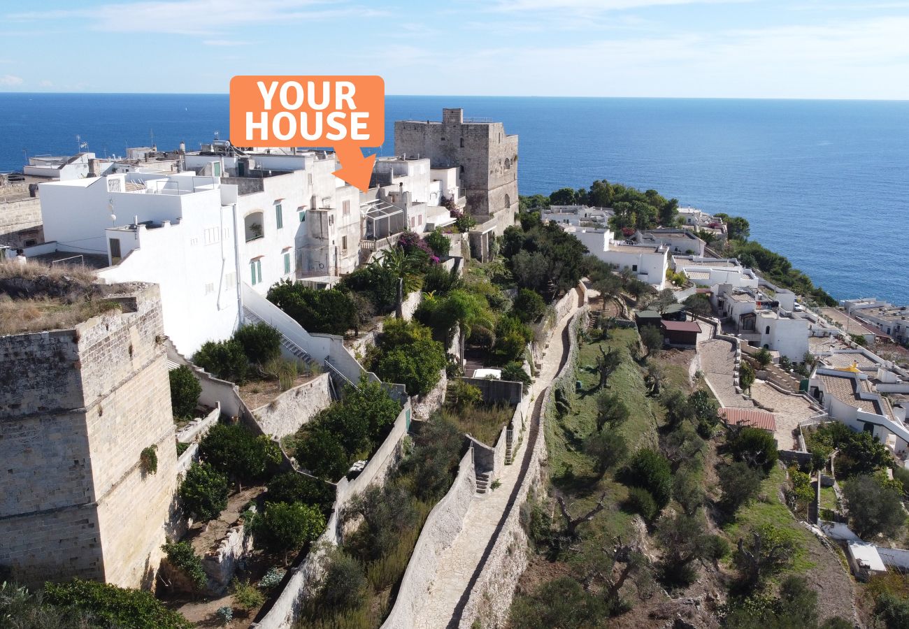 Maison à Castro - Jacuzzi dans la vieille ville avec jardin vue mer