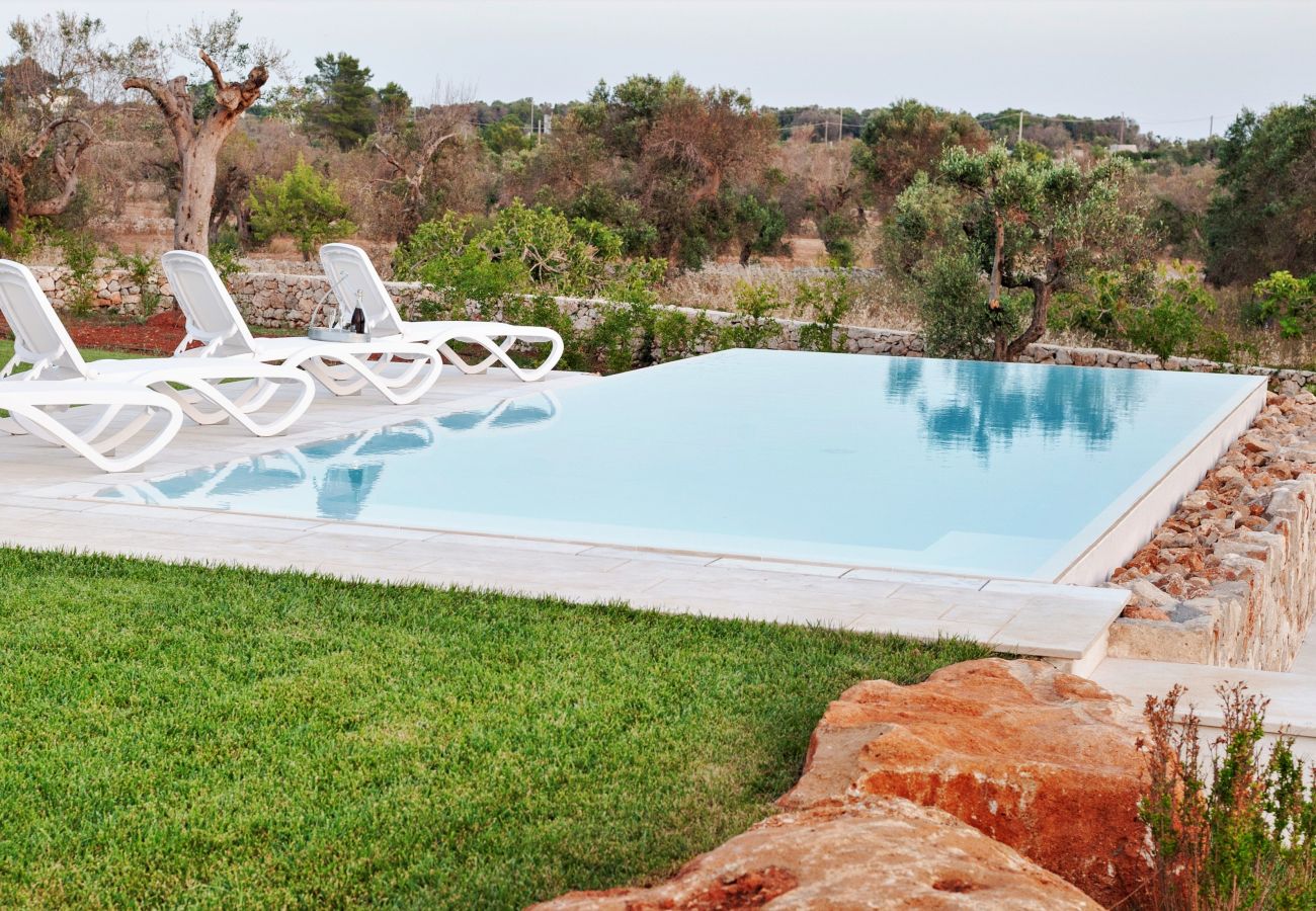 Villa à Pescoluse - Merveilleuse villa avec piscine et grand jardin