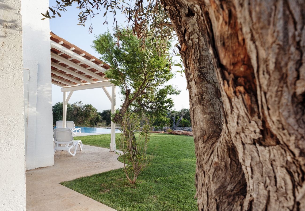 Villa à Pescoluse - Merveilleuse villa avec piscine et grand jardin