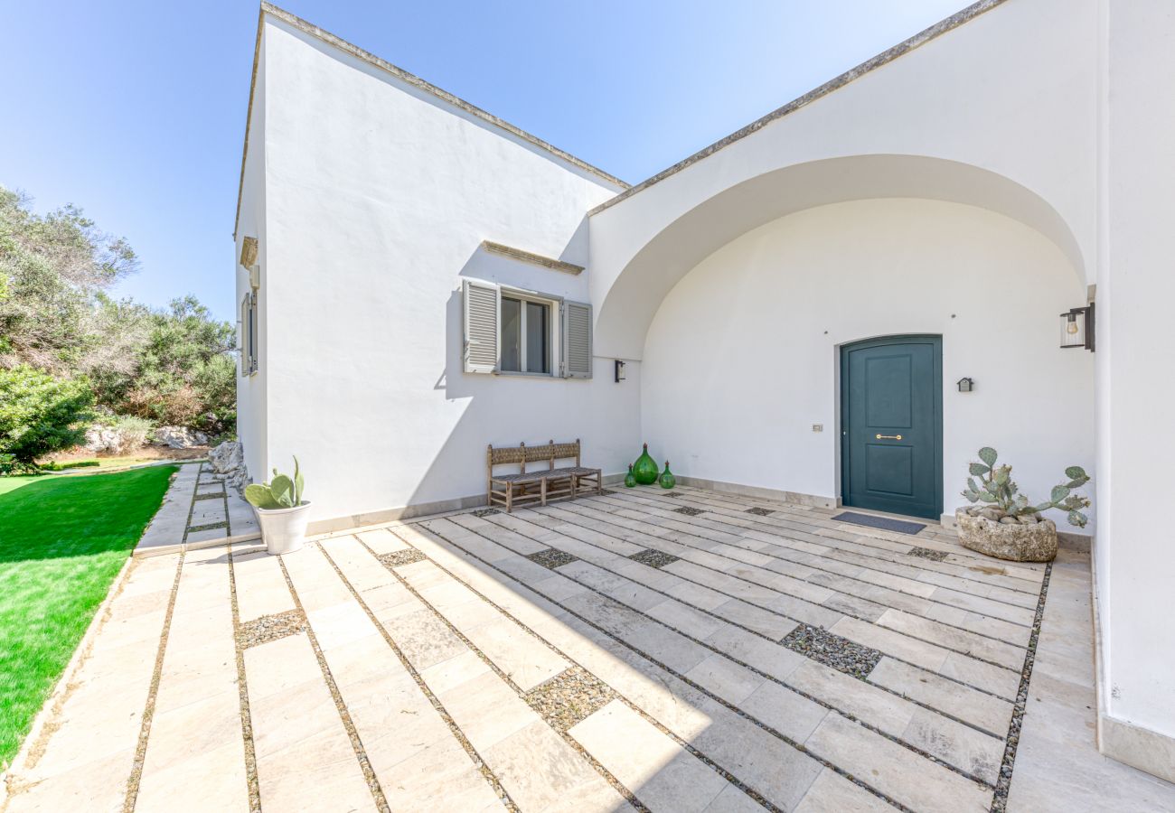 Villa à Castro - Villa haut de gamme avec piscine, endroit de rêve