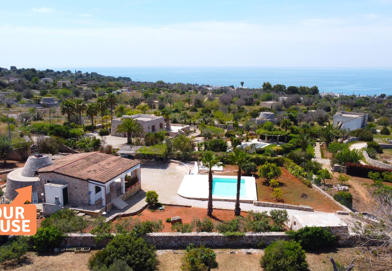 Villa à Pescoluse - A 2km des plages : jolie villa avec piscine