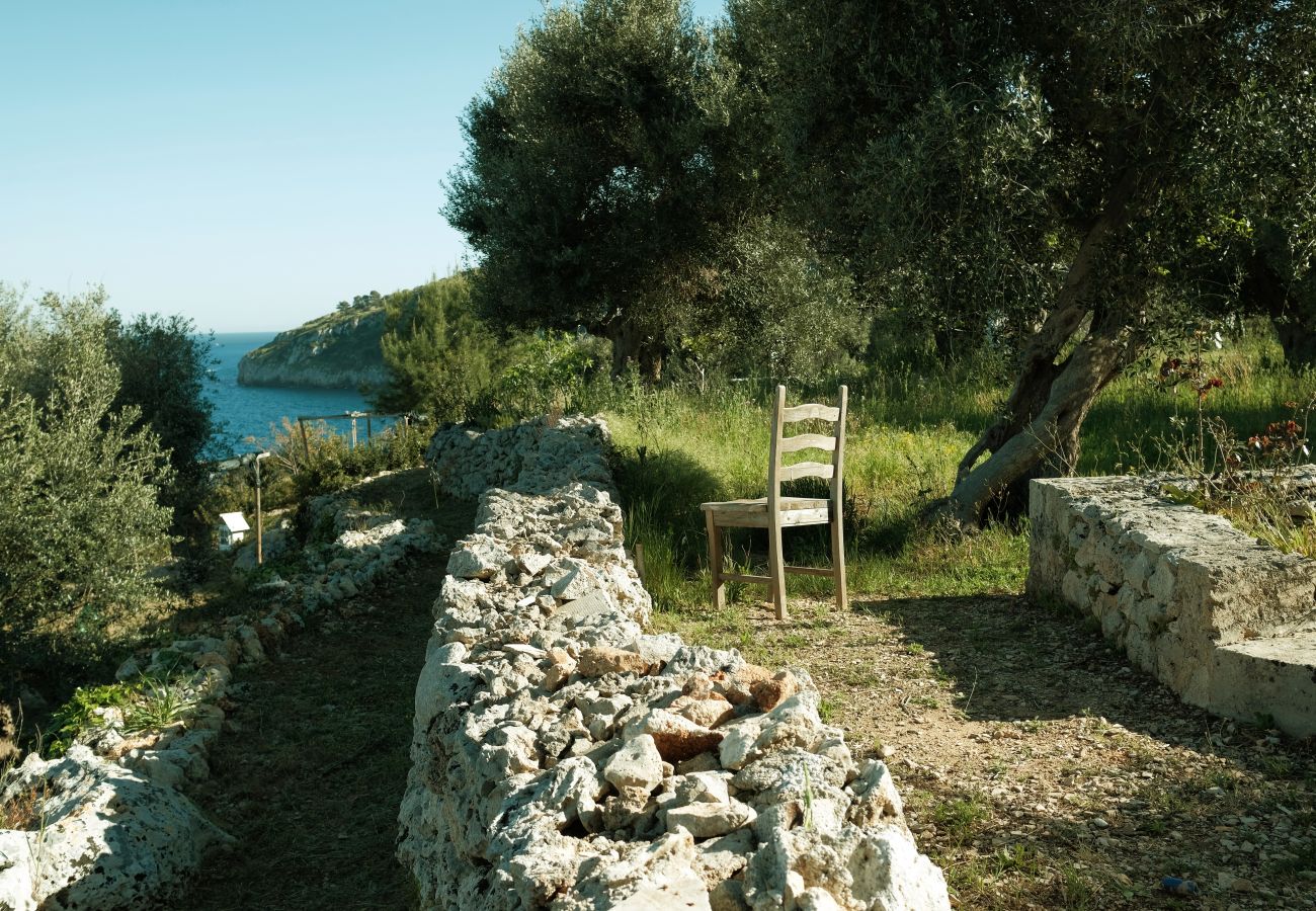 Trullo à Tricase - Jolie maison panoramique à 5 min à pied de la mer