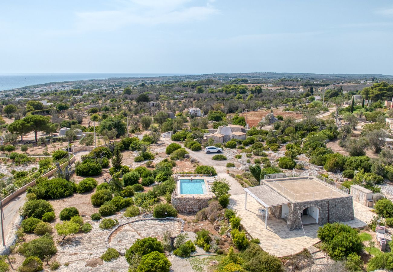 Villa à Pescoluse - Maisons en pierre avec piscine infinity e vue mer