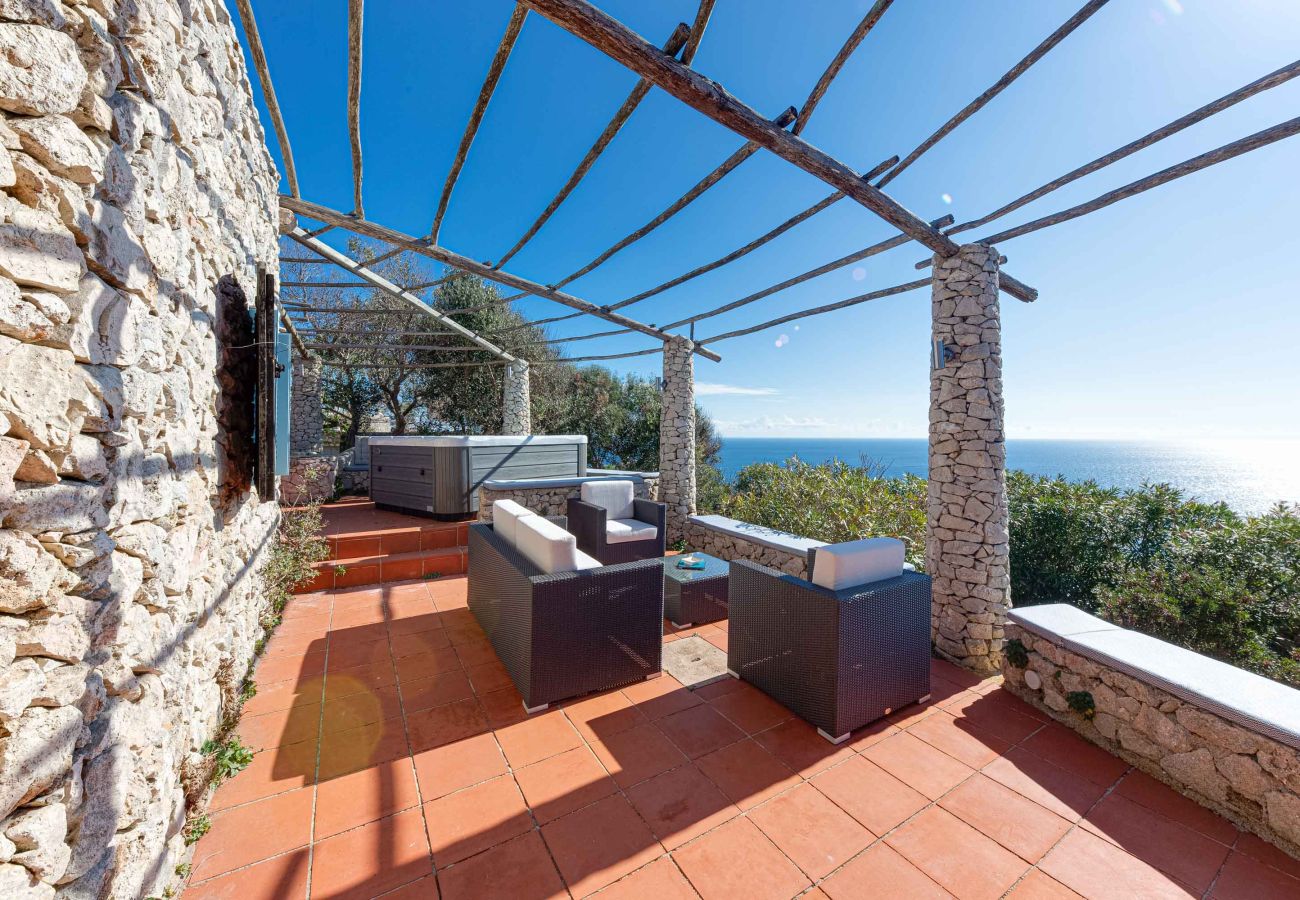 Maison à Gagliano del Capo - Villa avec mini-piscine chauffée et vue mer 180°