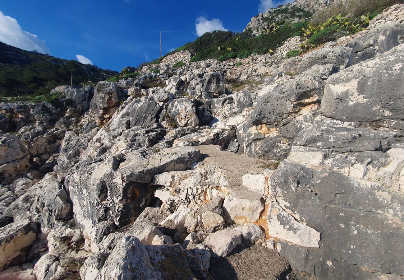 Trullo a Gagliano del Capo - Casetta in pietra sul mare con jacuzzi riscaldata