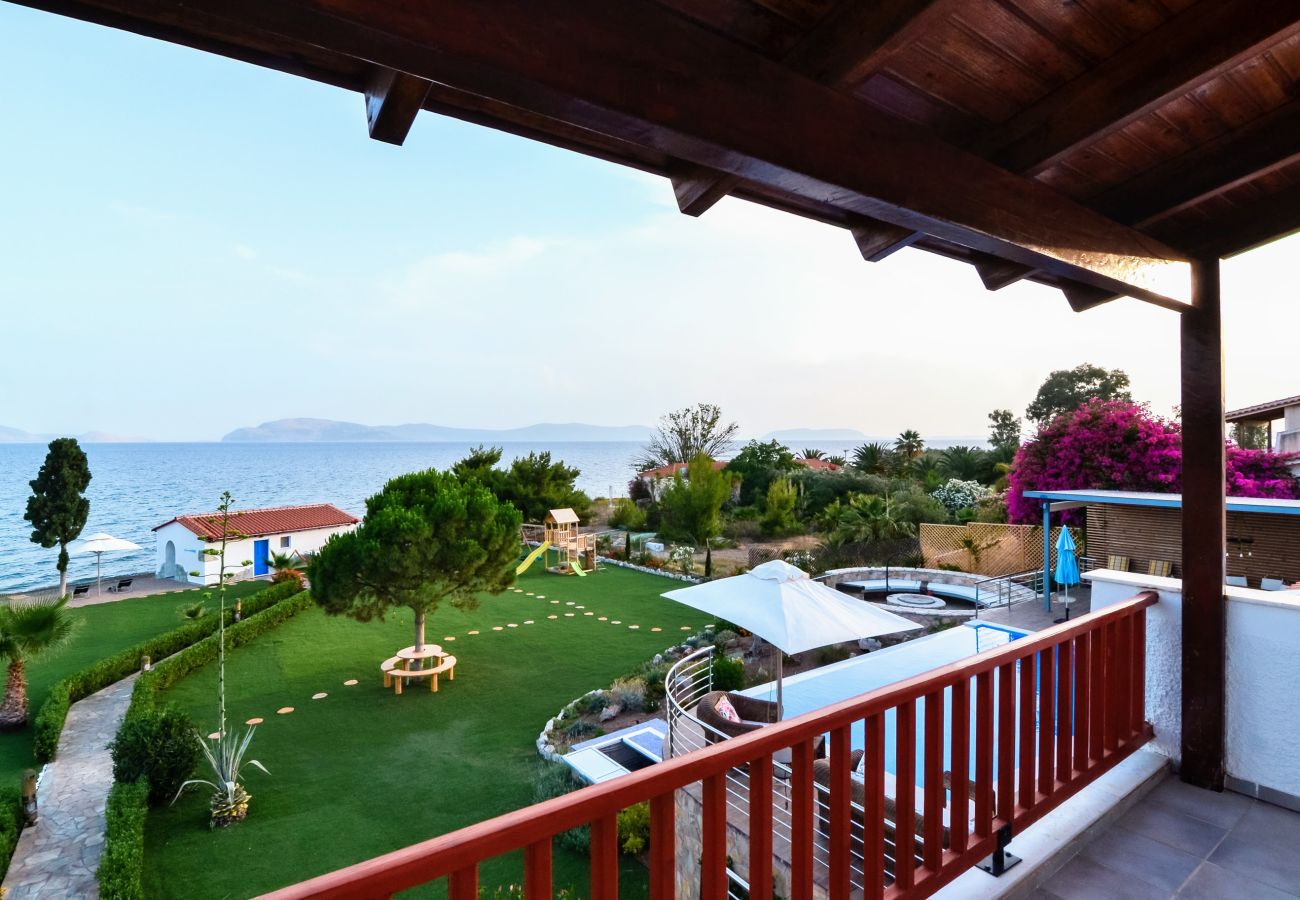 Villa a Ermioni - Villa 5* sulla spiaggia con piscina privata&tennis