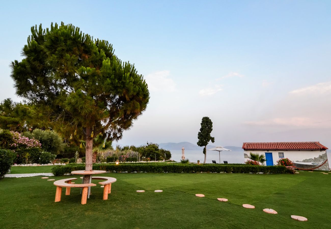 Villa a Ermioni - Villa 5* sulla spiaggia con piscina privata&tennis