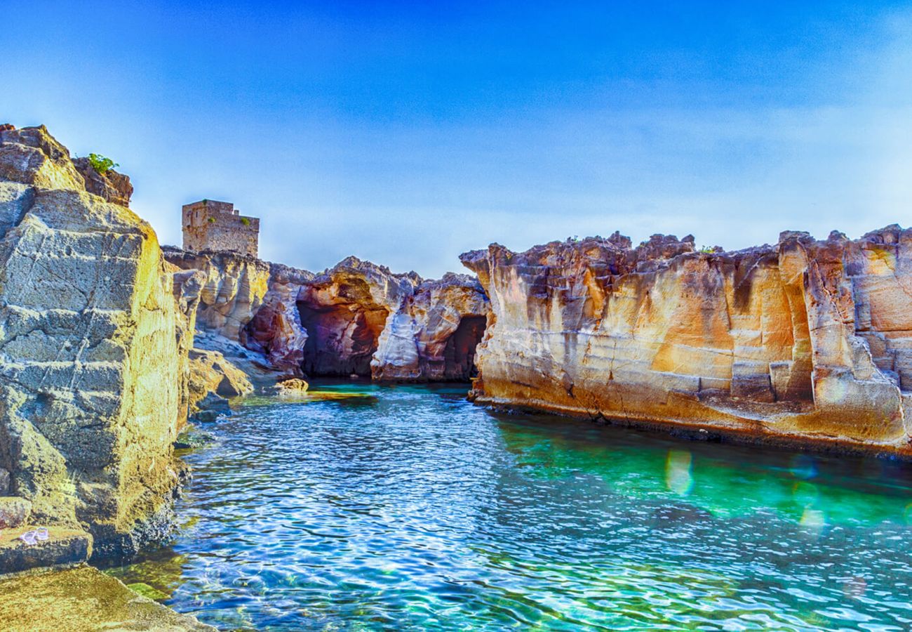 Trullo a Tricase - Stupenda liama panoramica a due passi dal mare