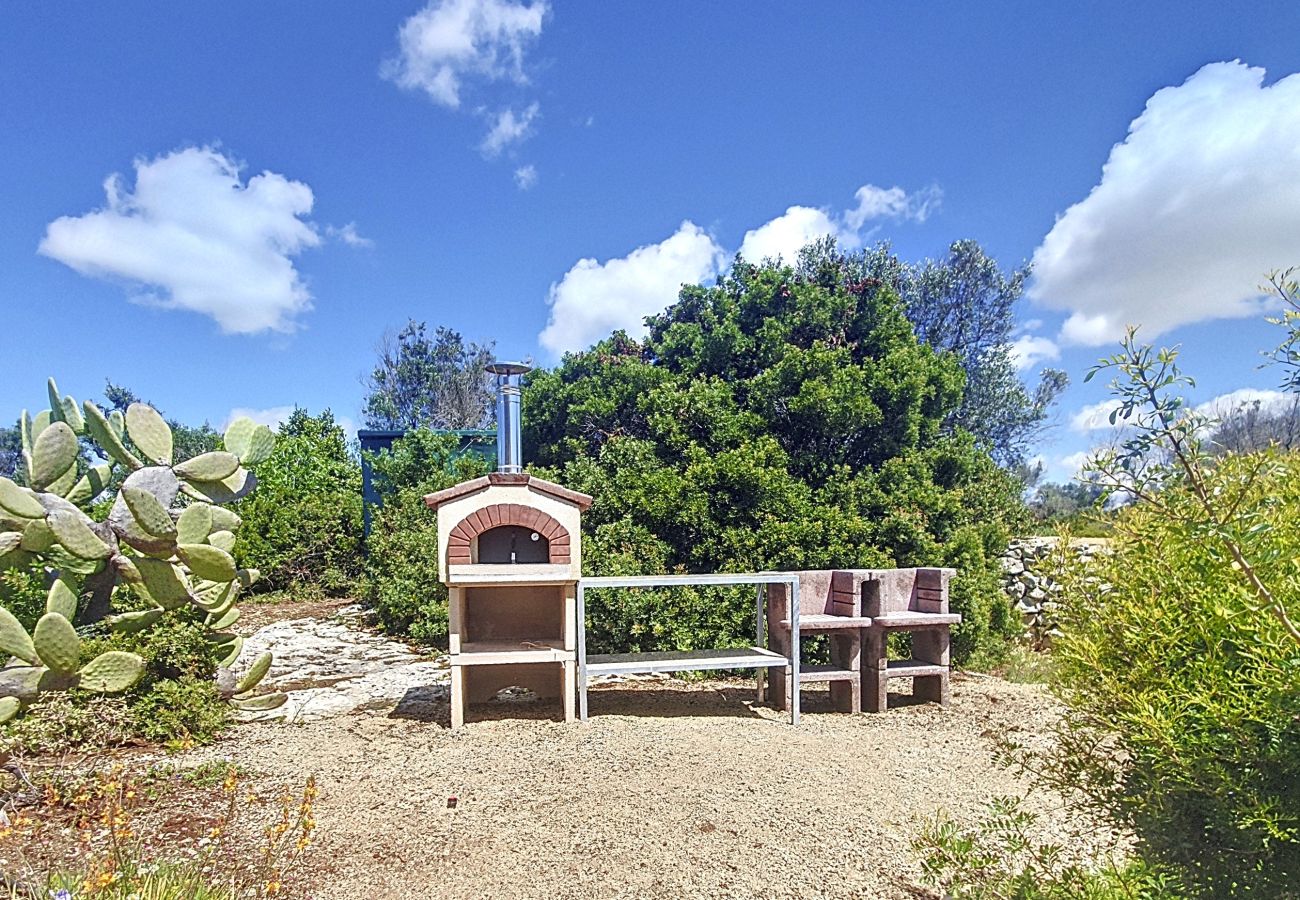 Villa a Pescoluse - Trulli in pietra con piscina infinity & vista mare