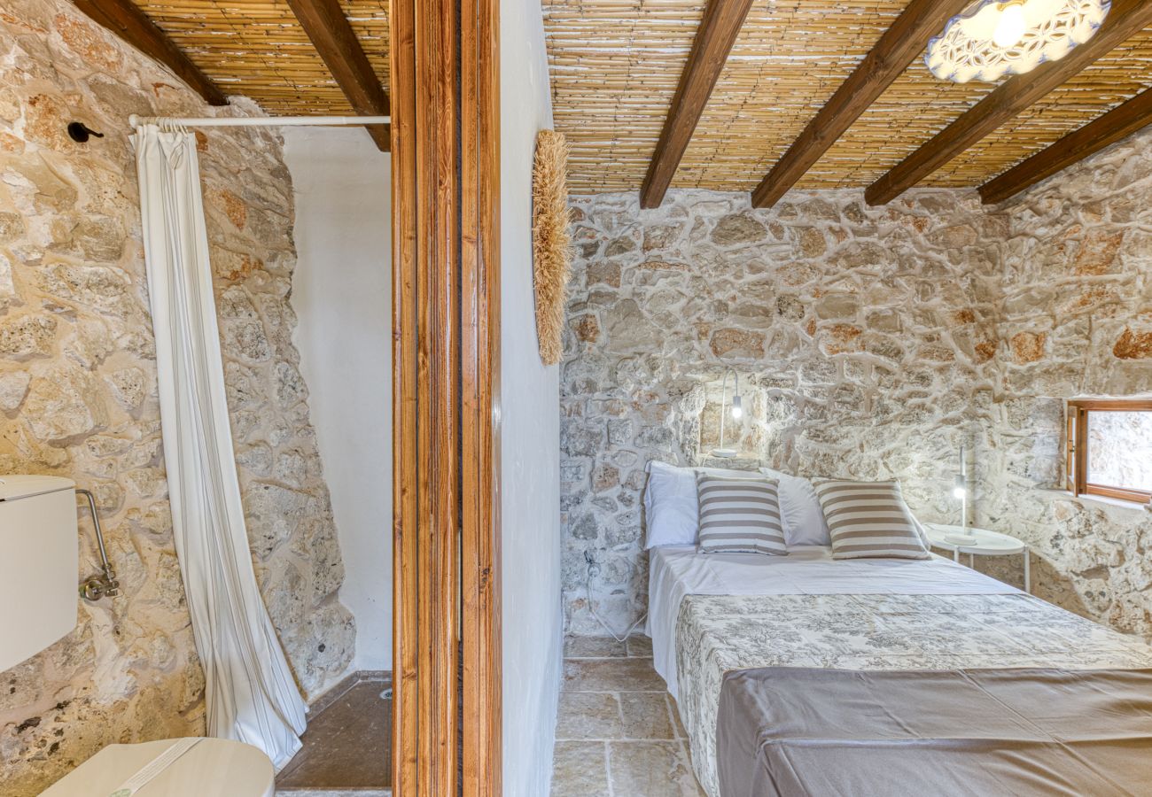 Villa a Pescoluse - Trulli in pietra con piscina infinity & vista mare